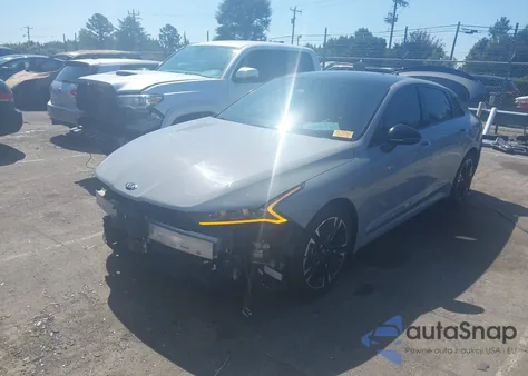 2021 Kia K5 Gt-Line z USA, uszkodzony, nr VIN 5XXG64J24MG005534